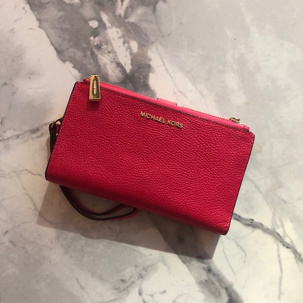 Michael Kors - Red Wallet with Wrist Strap